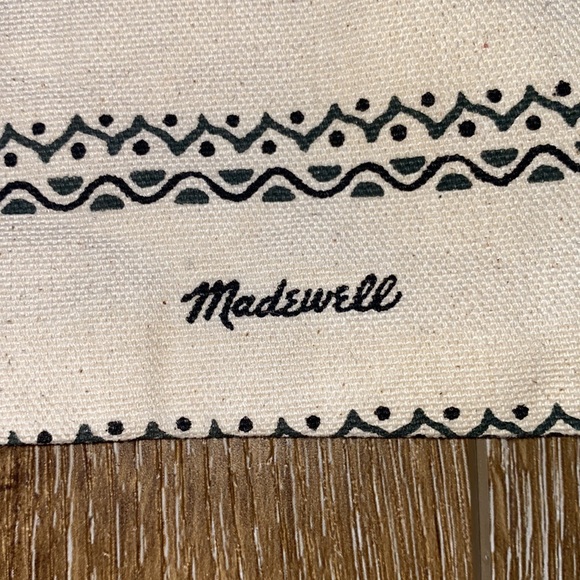 Madewell Cloth Pouch - Picture 5 of 5